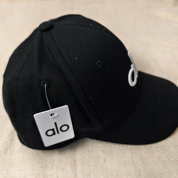 🧢NWT Alo Yoga Off-Duty Baseball Cap - Picture 2 of 4